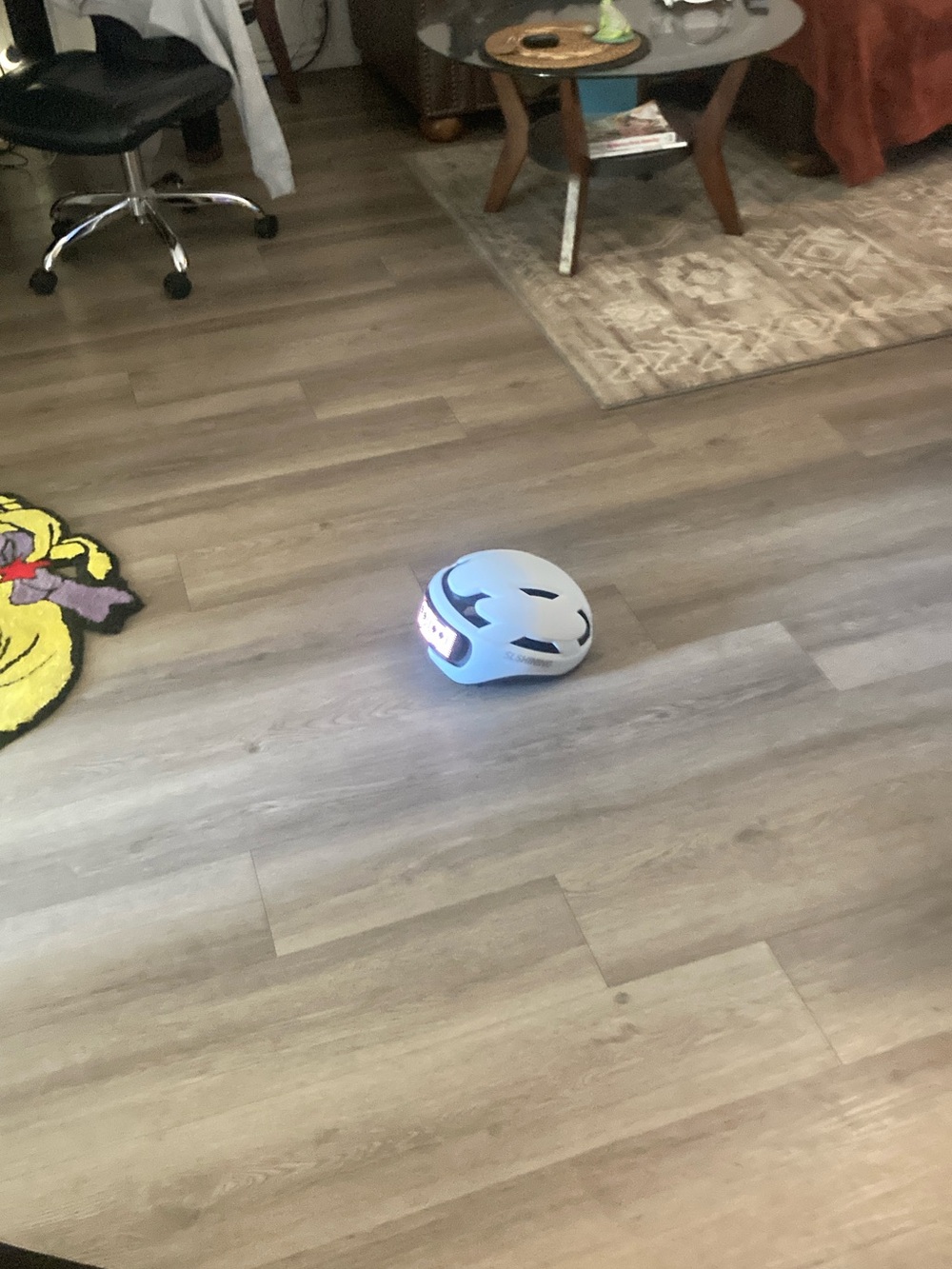 White Smart Robot Vacuum Cleaner